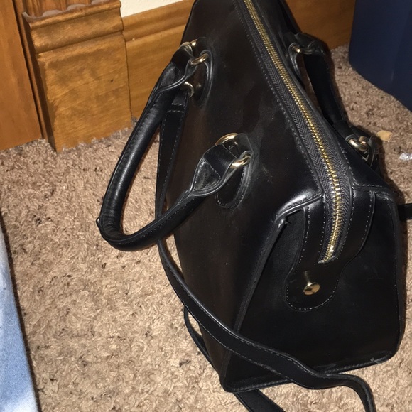 Purse - Picture 2 of 3